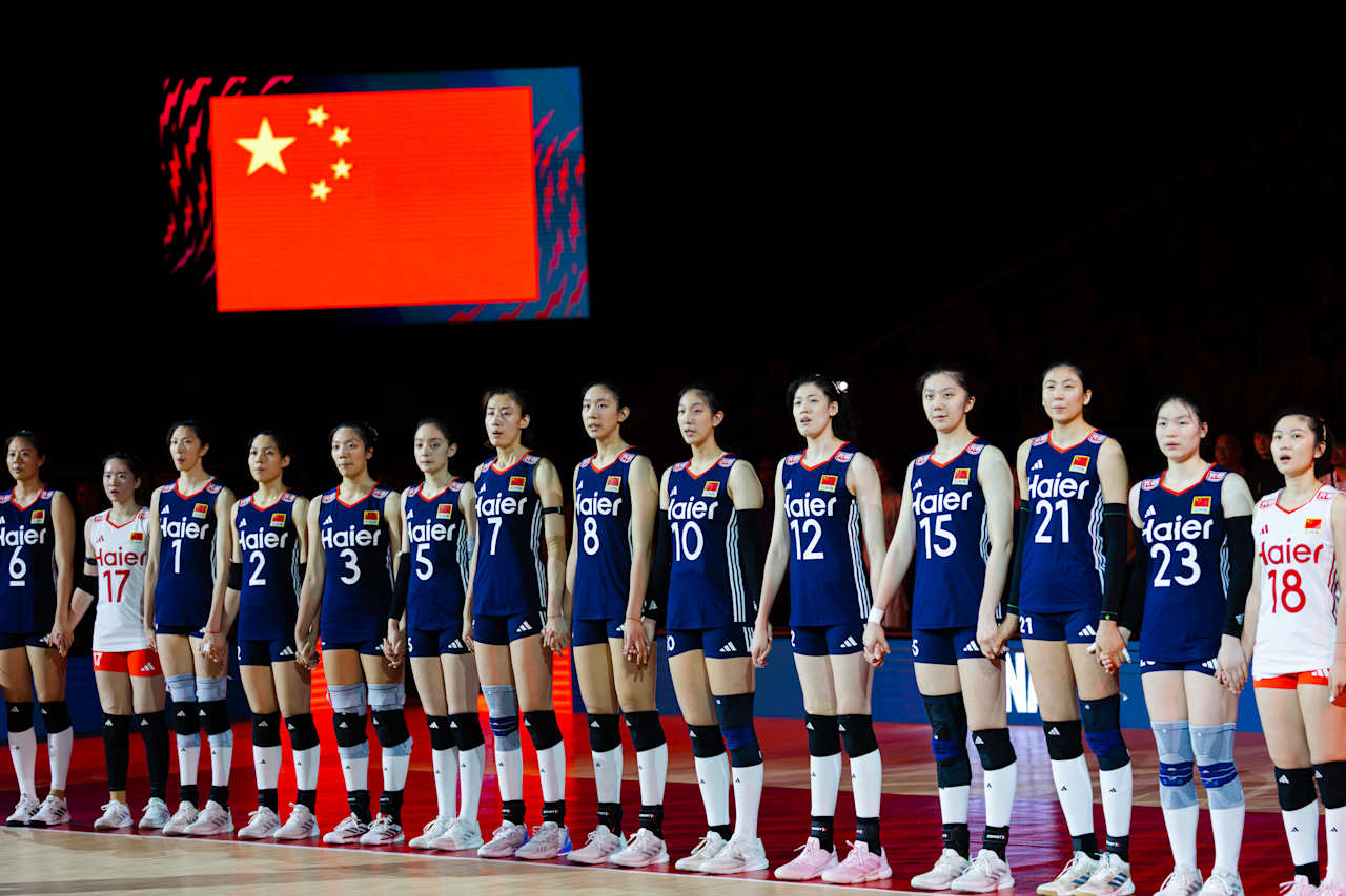 中间几乎放