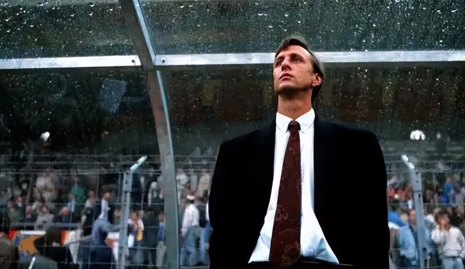 倒在禁区内, HhQAA 倒在禁区内, HhQAA